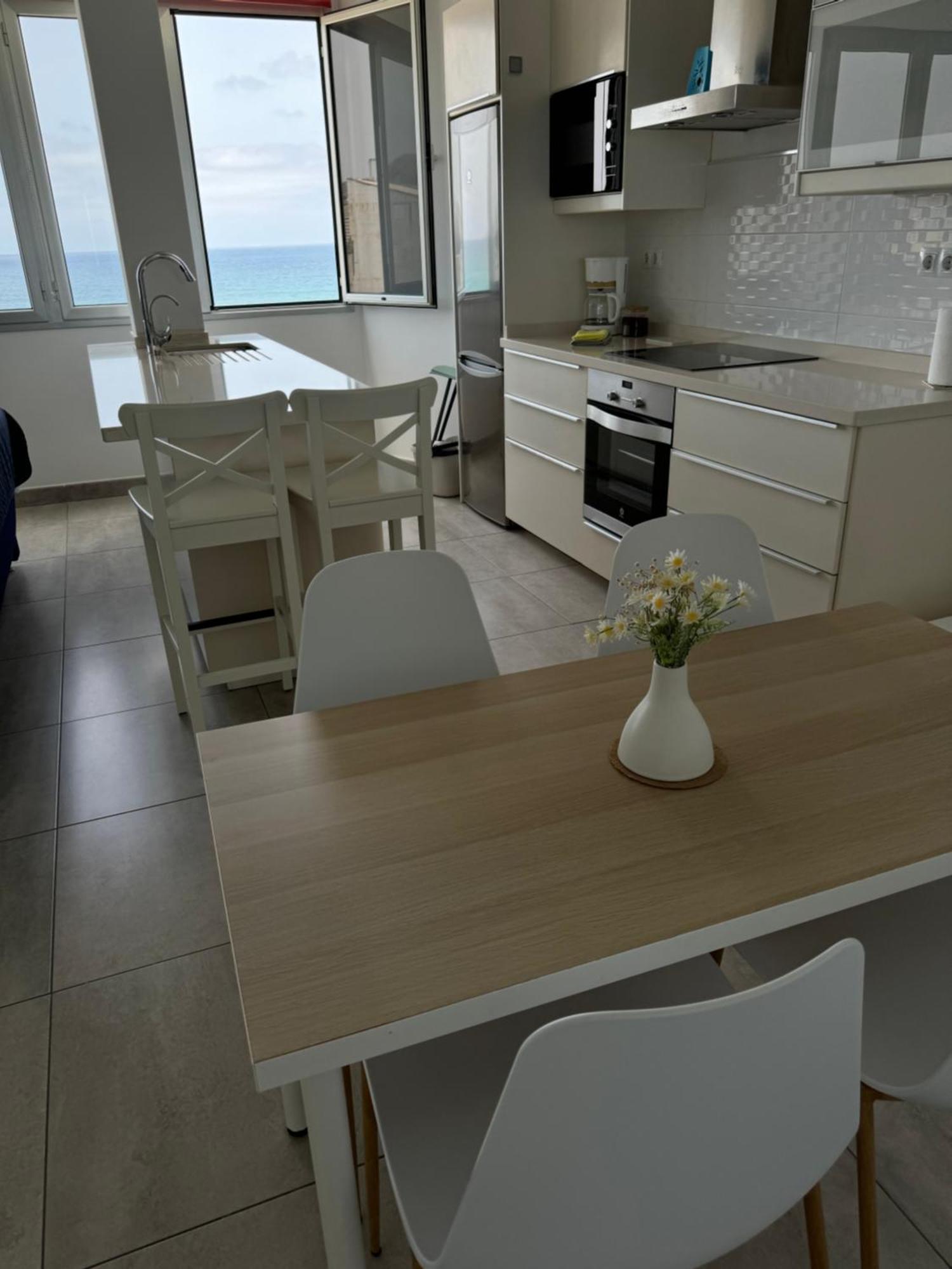 Vistas Mar Playa Las Canteras Primera Linea Wifi Лас-Пальмас-де-Гран-Канария Экстерьер фото